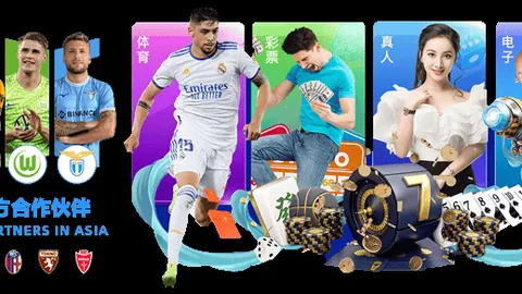 韦尔斯内线精准强攻，反手扣篮一击即中！