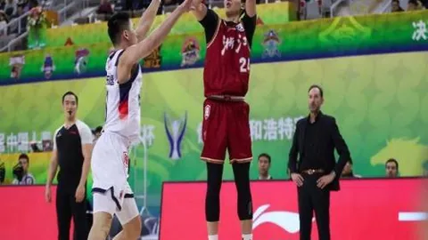 国足前景：媒体齐声呼吁调整预期，硬仗求取一分即可