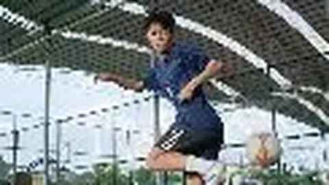 “三千万镑枪手报价未决，恩凯提亚转会谈判马赛僵局持续——《邮报》报道”