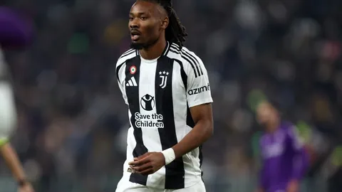 中国男篮大胜日本42分，内线双塔联手砍下28分12板！